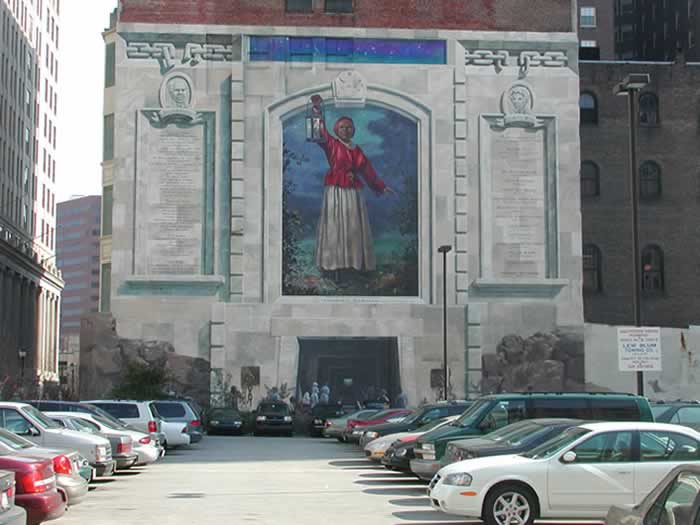 BlackCommentator.com Art: Lantern of Liberty - Harriet Tubman Wall Mural Photograph